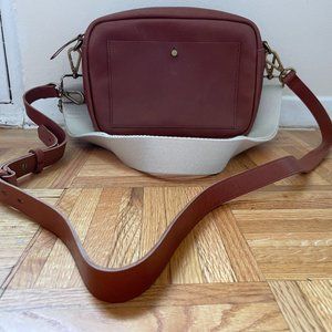 Madewell Large Transport Camera Bag - English Saddle
